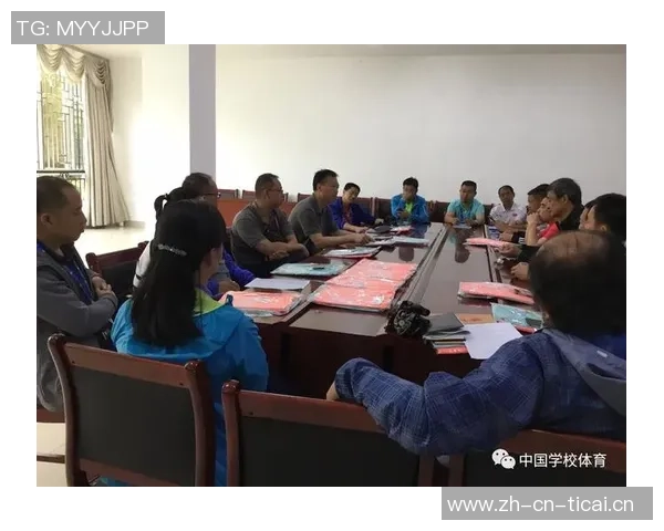 重庆网球队比赛经验分享与提升策略的深入探讨与分析 重庆网球队比赛经验分享与提升策略的深入探讨与分析